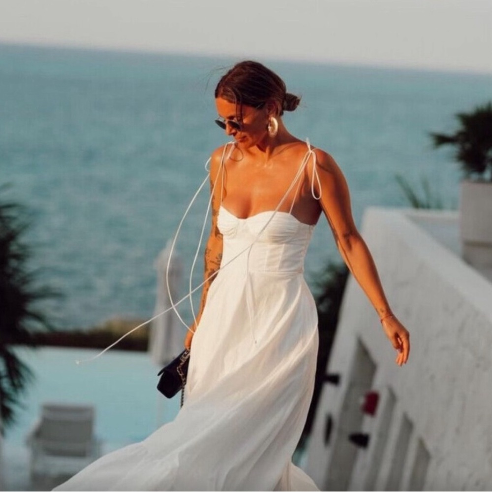 Beautiful Summer Dress! New with tags.